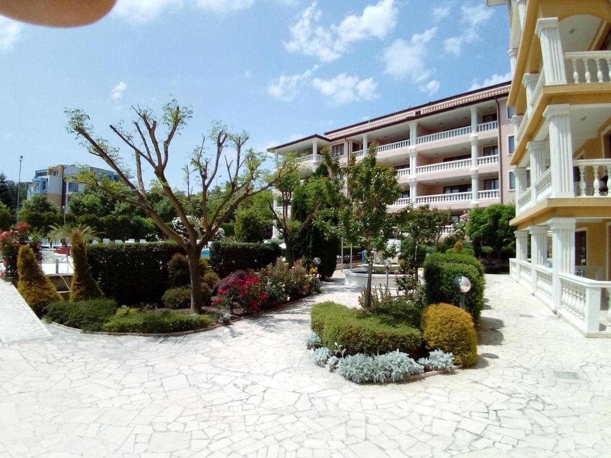 Byala Palace Apartments Exterior foto